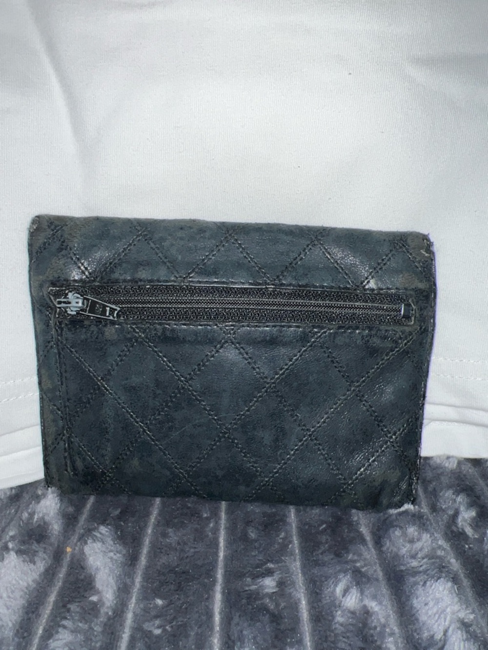 Chanel - Picture 3 of 8